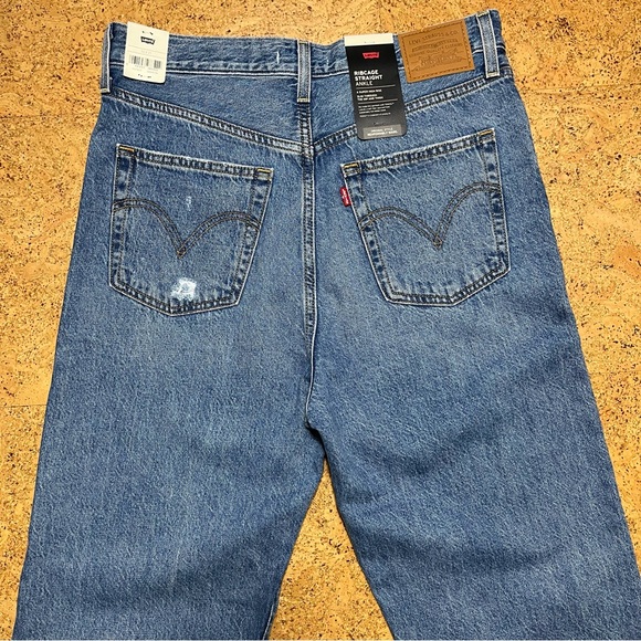 Levi’s Ribcage Straight Ankle Distressed High Rise Jeans NWT Sz 30 x 27 - Picture 4 of 15